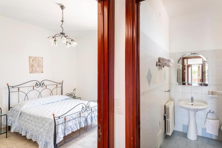 Guesthouseminturnoit Lucia Sparagna Bagian luar foto