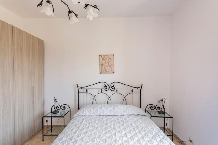 Guesthouseminturnoit Lucia Sparagna Bagian luar foto